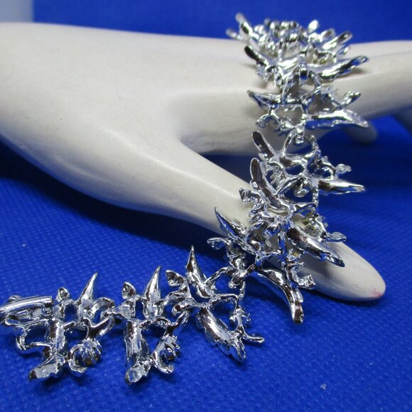 PARK LANE RHINESTONE Necklace Bracelet Set Creamy White Enamel Leaves Silvertone - Picture 6 of 15